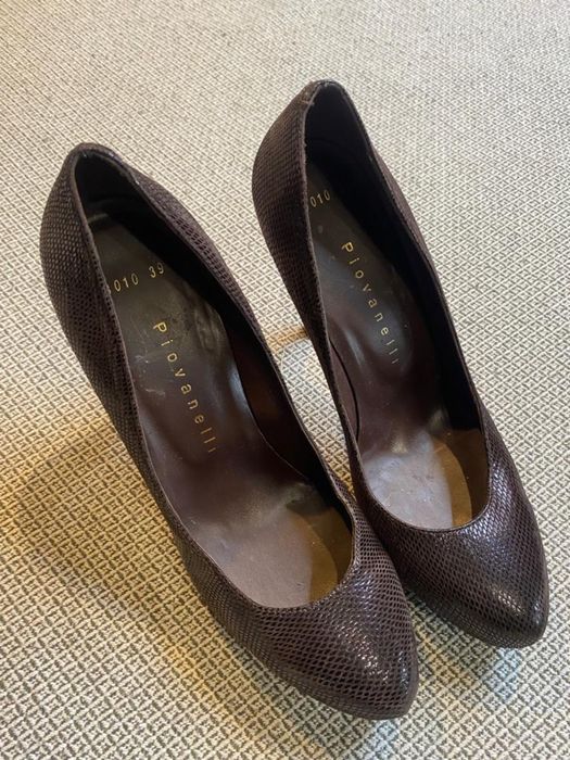 Туфли праздничные