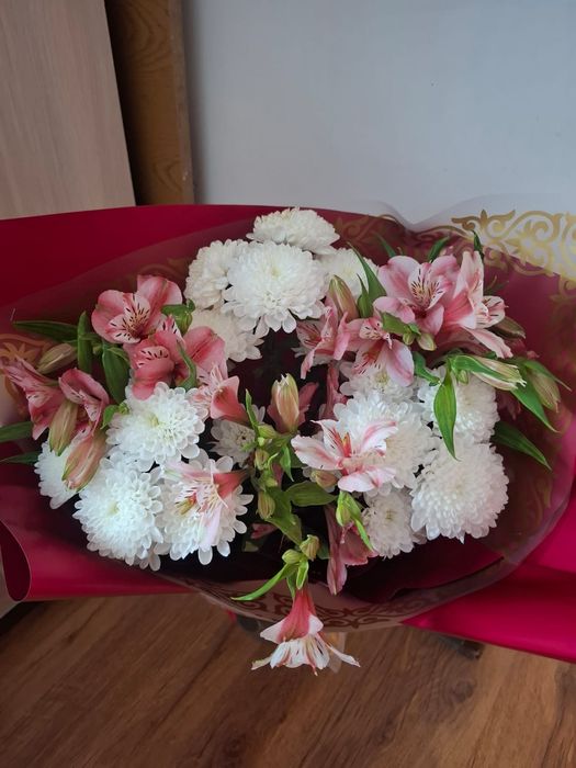 Продам цветы свежие