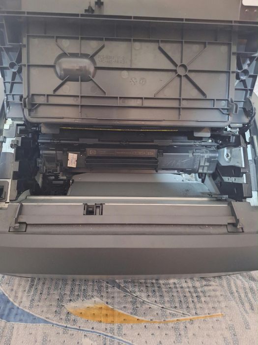 Продам принтер Canon i-SENSYS LBP6000B