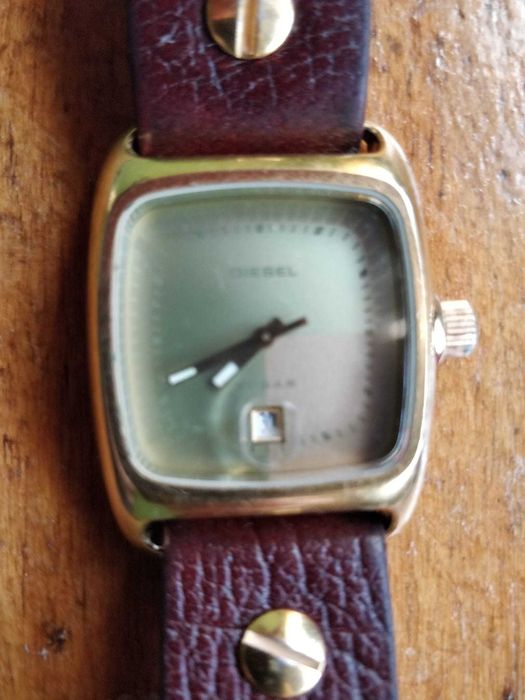 Ръчен Часовник "Дизел"