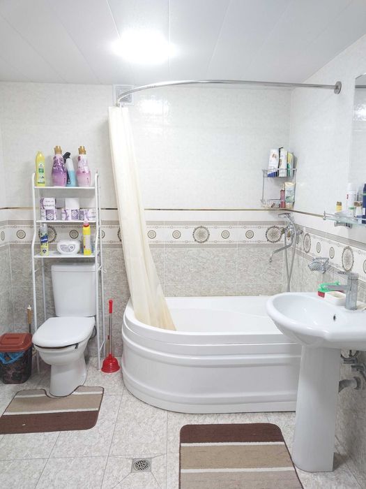 дом на продажу не далеко от рынка абу сахий