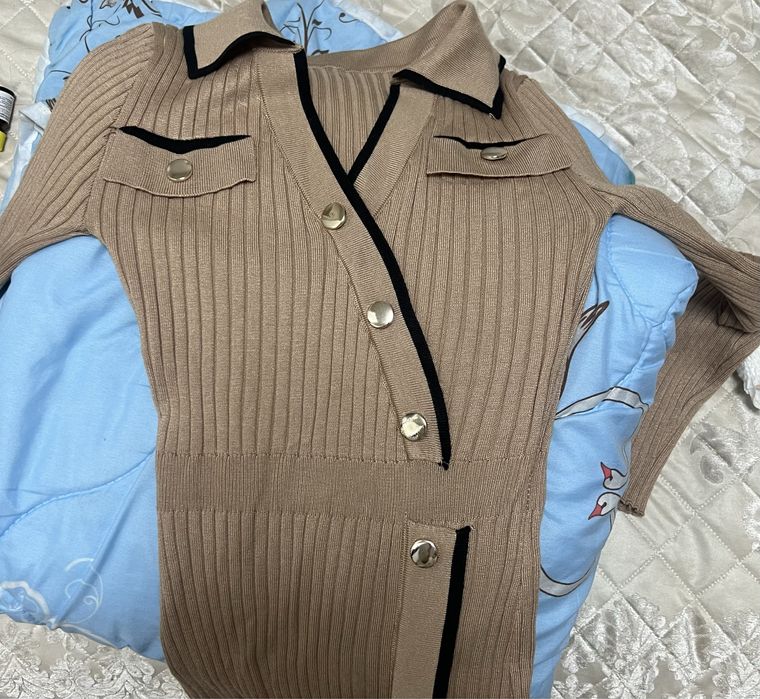 Платье новая 42-44