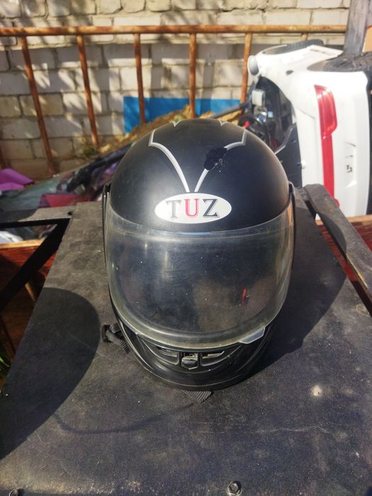 Продам  мотошлем