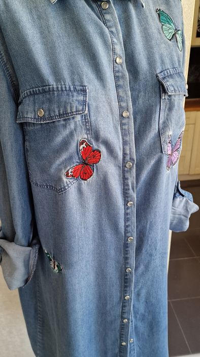 Дънкови ризи с бродерии