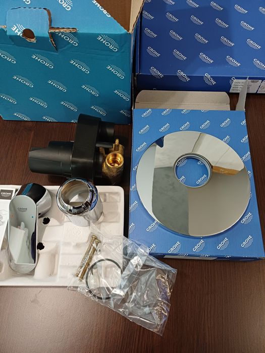 Интимен душ за вграждане грое 32880000  SC  и  Grohe 26332000