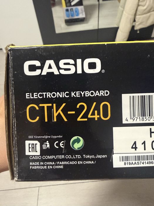 Електронен синтезатор CASIO CTK-240