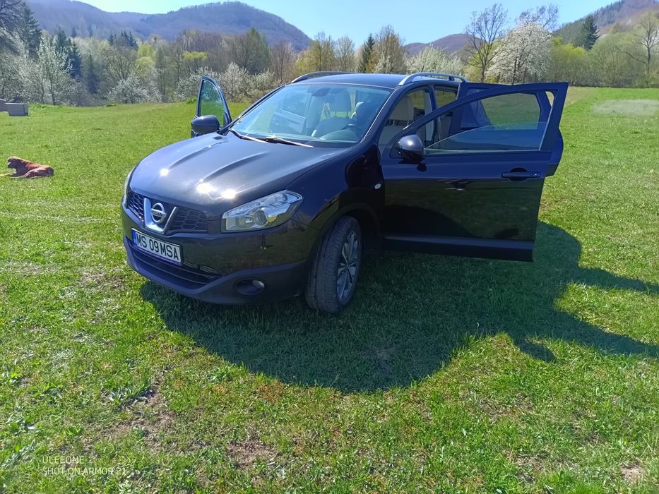 Vând Nissan Qashqai 4x4