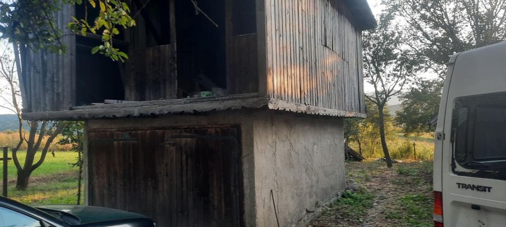 Vand teren curs construcții