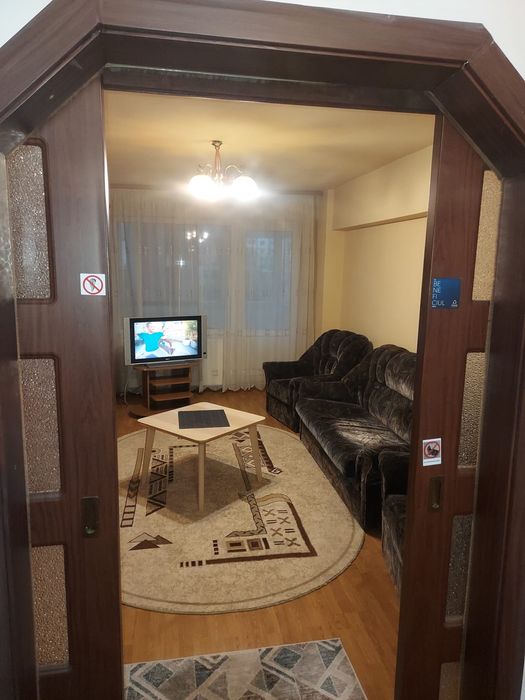 Inchiriez apartament 3 camere Cartier Tudor zona Corina