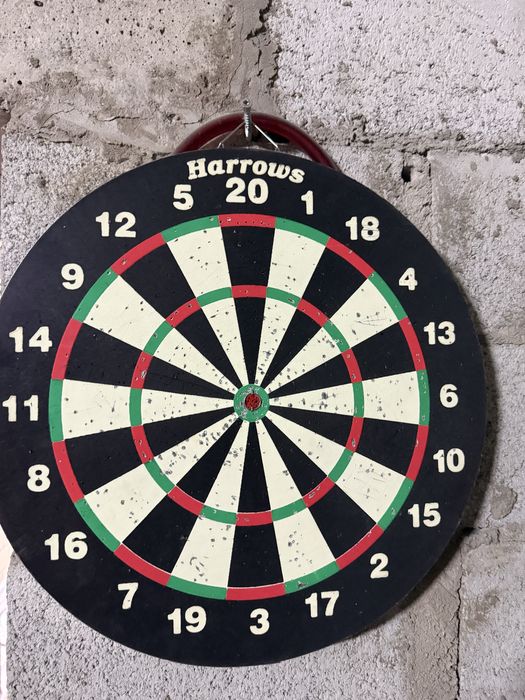 Мишень для дартса.