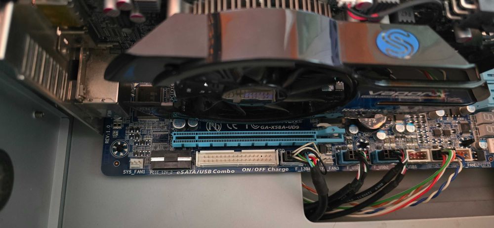 Компютър Работна станция Working Station Intel® Xeon® Processor W3680