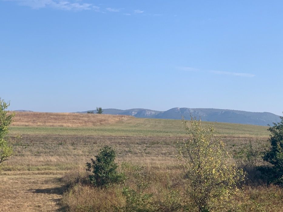 Двуетажна вила село Борското, общ. Габрово.