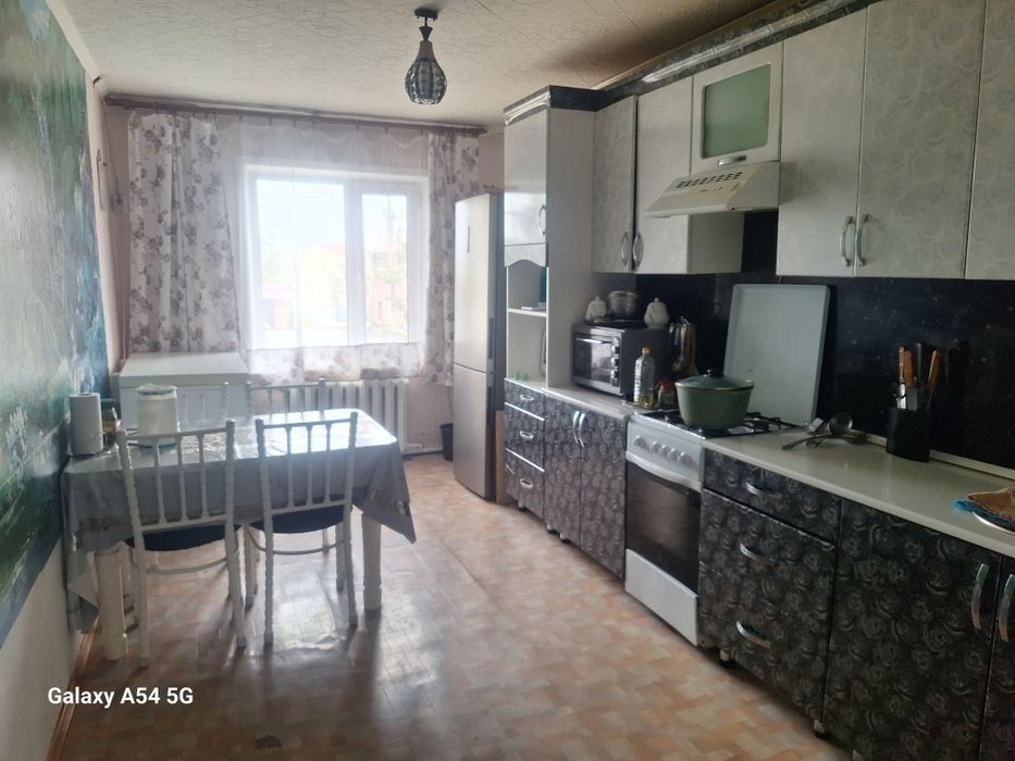 Продам 2х этажный дом