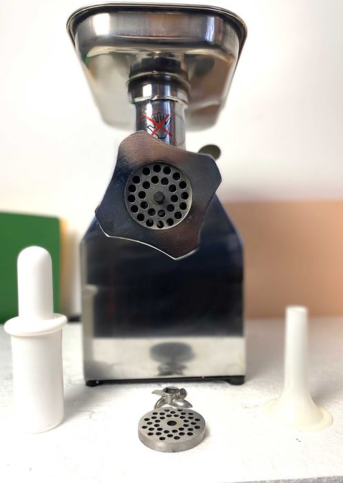 Masina de tocat carne profesionala MK-12, 850W