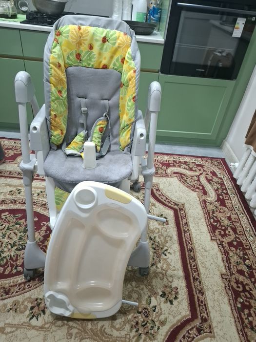 Продам стул для кормления