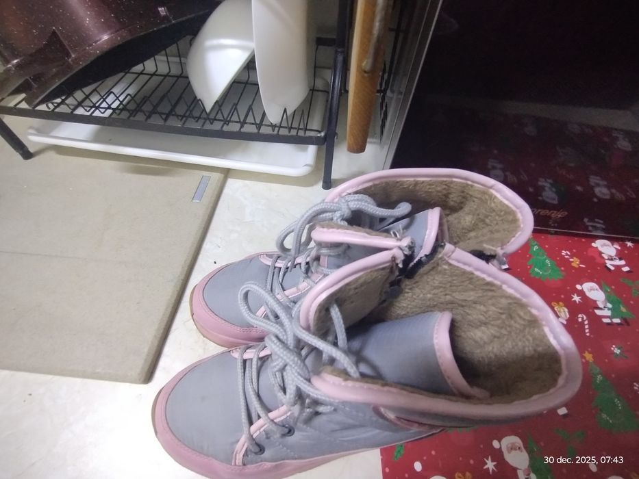 Ghete fetita zapada impermeabile