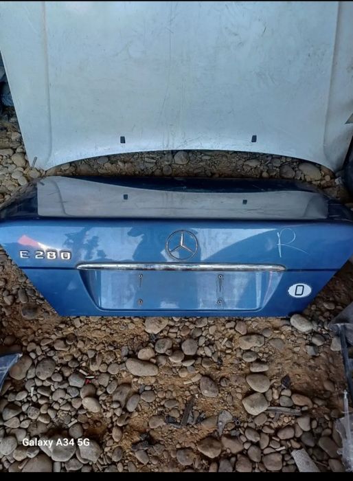 Крышка багажника w124 ешка