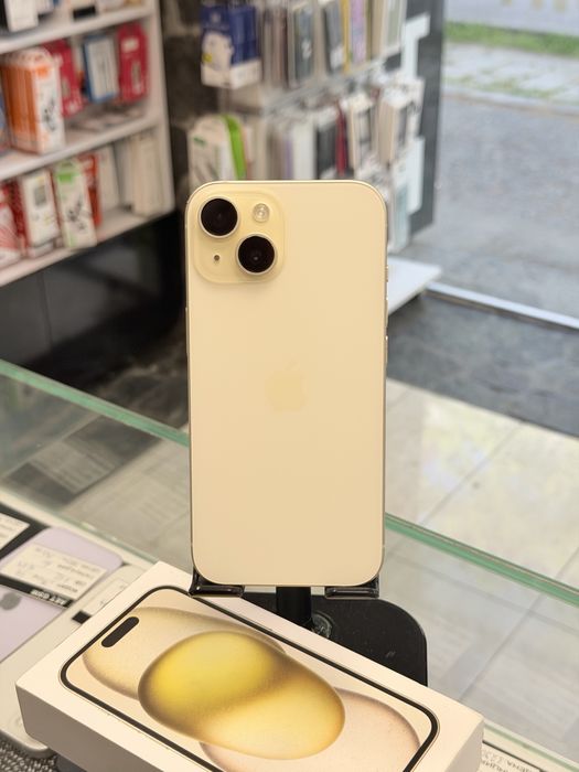 Apple iPhone 15 128GB Yellow