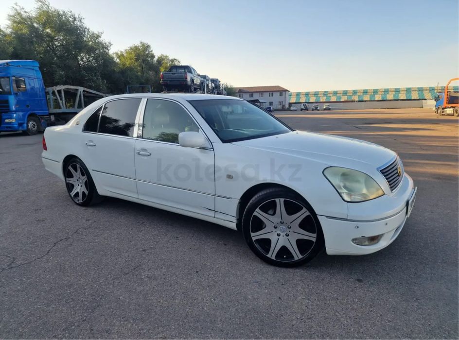 Диски с шинами комплект 19