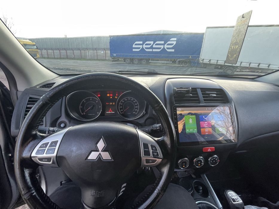 Vând Mitsubishi Asx 2012