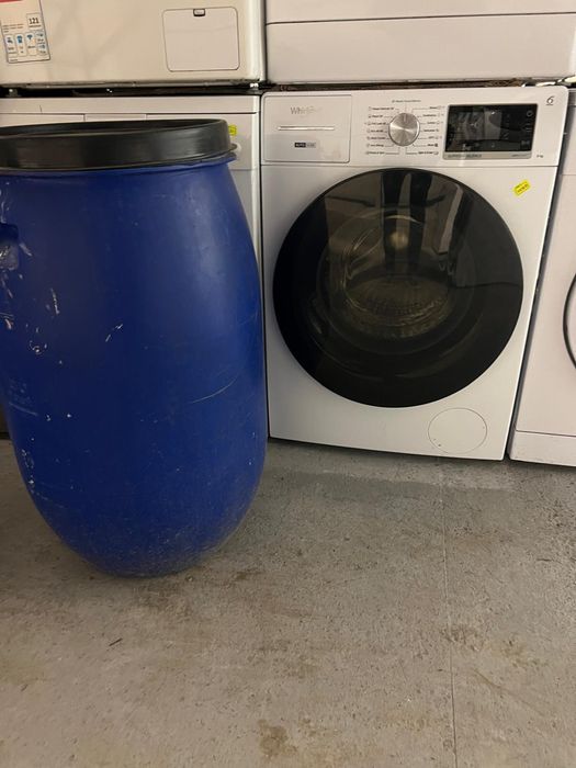 Masini de spalat automate cu alimentare la butoi