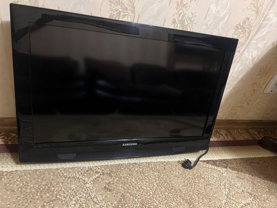 Телевизор Samsung