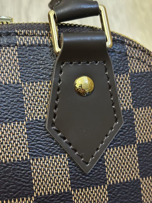 Louis Vuitton alma bb