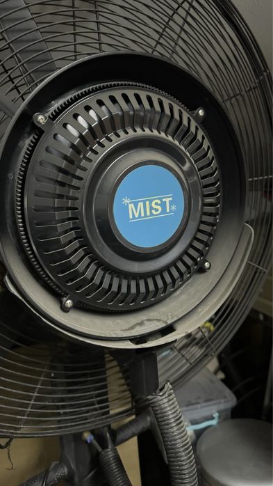 Вентилятор с распылением воды