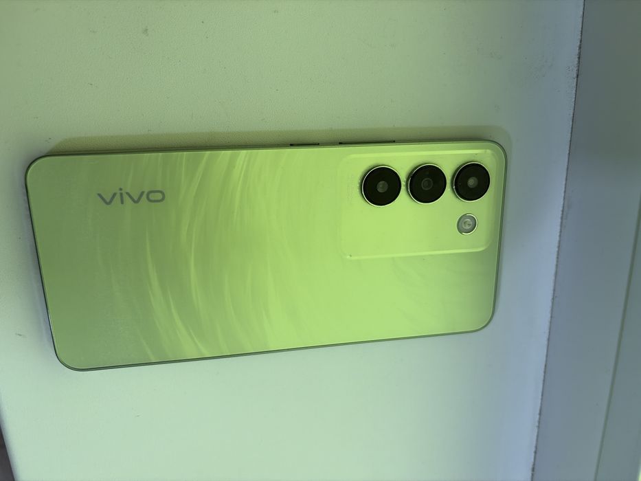 vivo Y100 низкая цена срочно