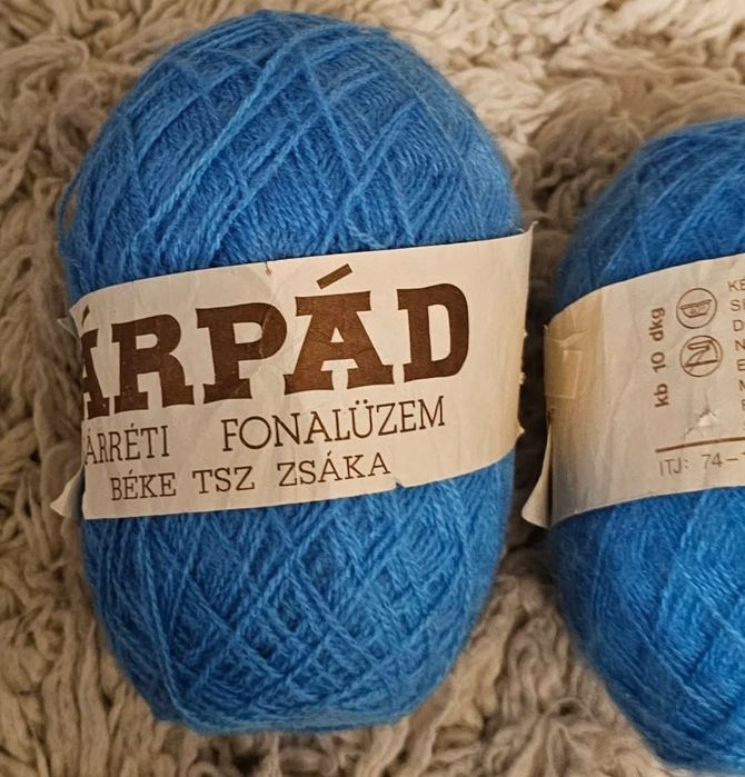 Сетове от прежда за плетене