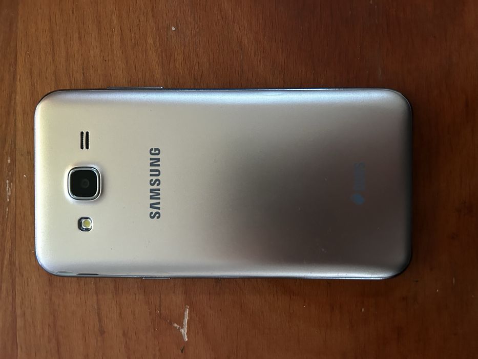 Samsung Galaxy J5 8/3GB COLECTIONARI