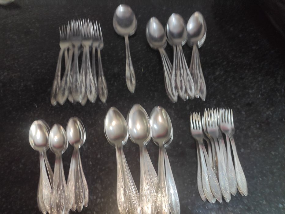 Набор ложек из нержавейки