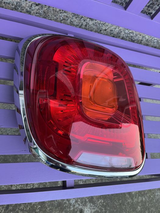 Vând Stop lampa spate stanga FIAT 500X