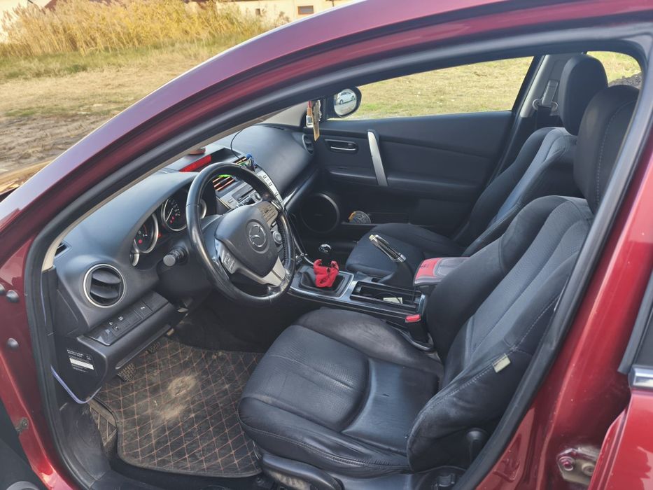 Vând Mazda 6  an 2008