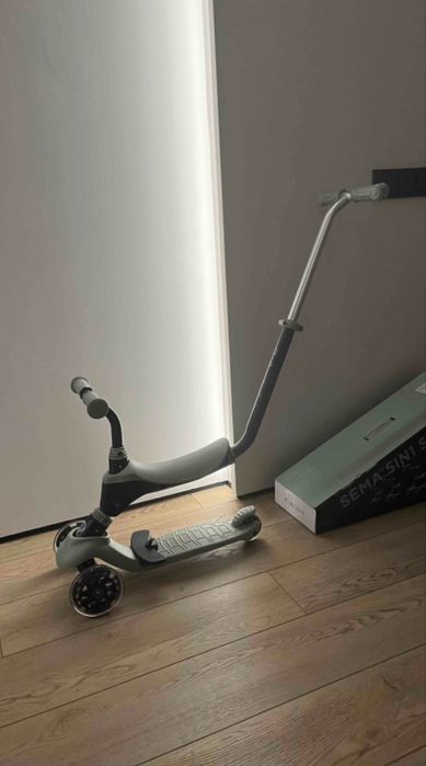 Самокат серый раскладной