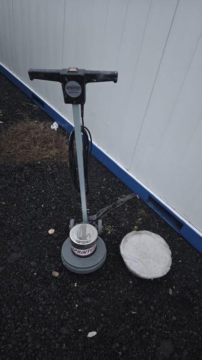 Monodisc pardoseli Sprintus