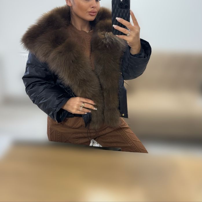 Jachetă cu blană naturală de vulpe