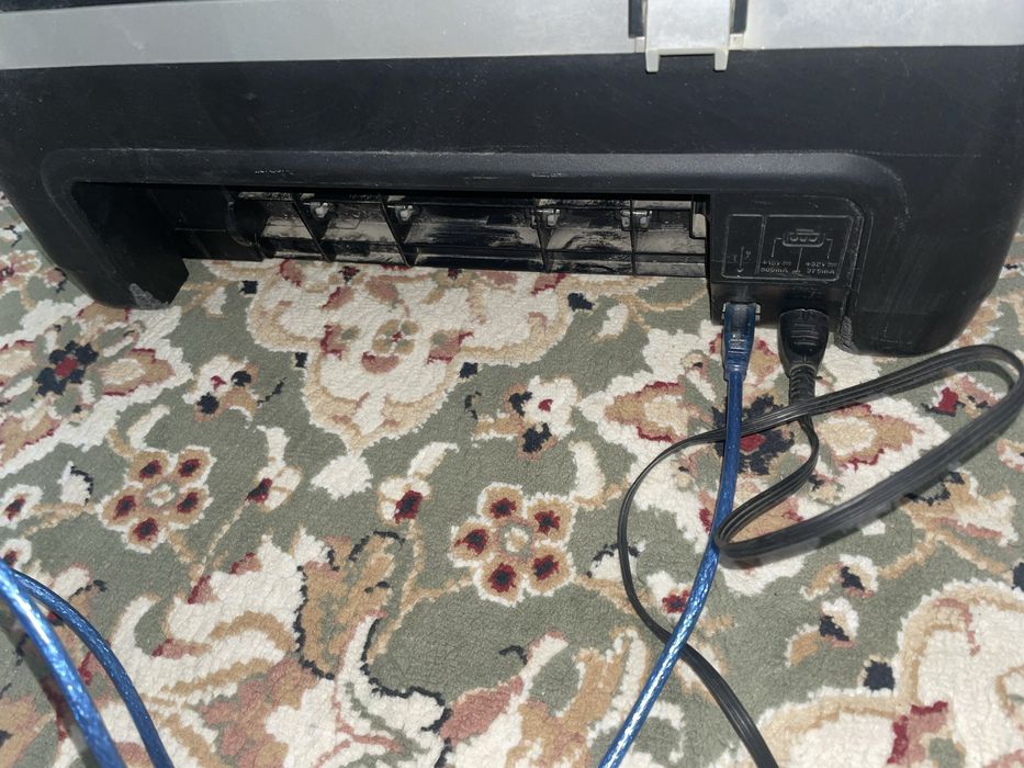 Принтер цветной HP