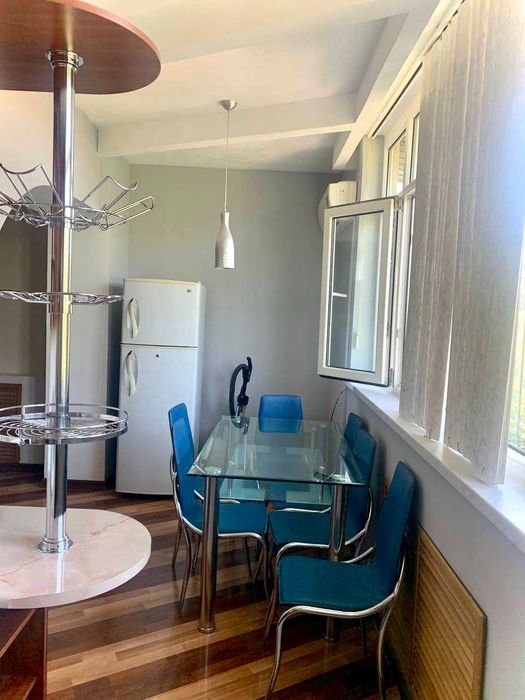 сдается своя 2х комнатная квартира 2/4/4