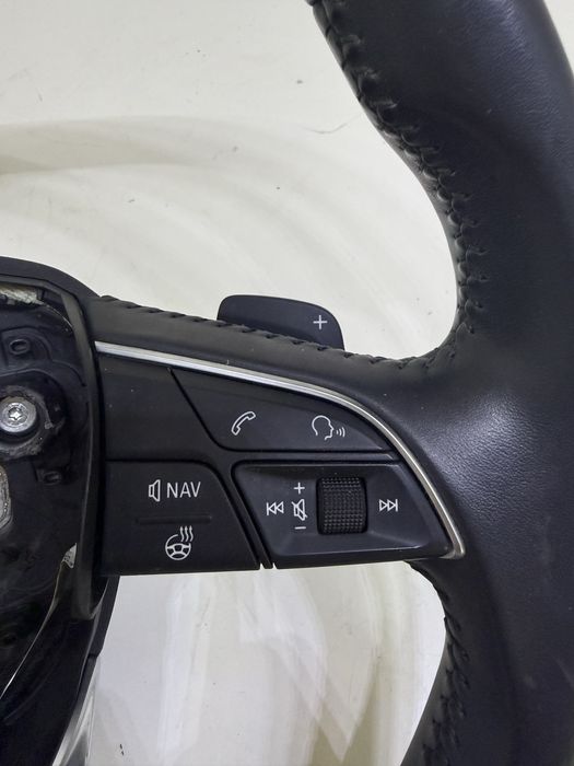 мултифункционален кожен волан с подгрев и пера Audi Q7 4M / Q5 FY / A4 B9 / S4 B9 OEM:4M0419091N