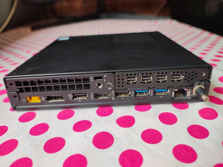 Mini PC Lenovo M720q, I5 8500T/8 GB/ Video 4 GB Dedicat.