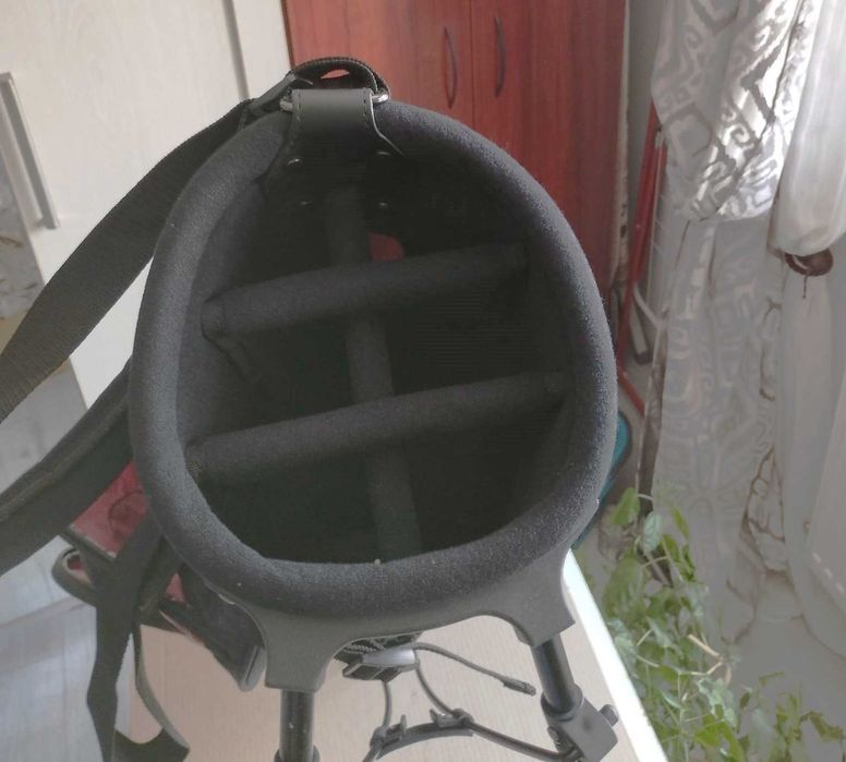 Geantă Golf - Stand Bag cu Trepied Manual (6 Compartimente) – TCM, Nouă - nefolosita
