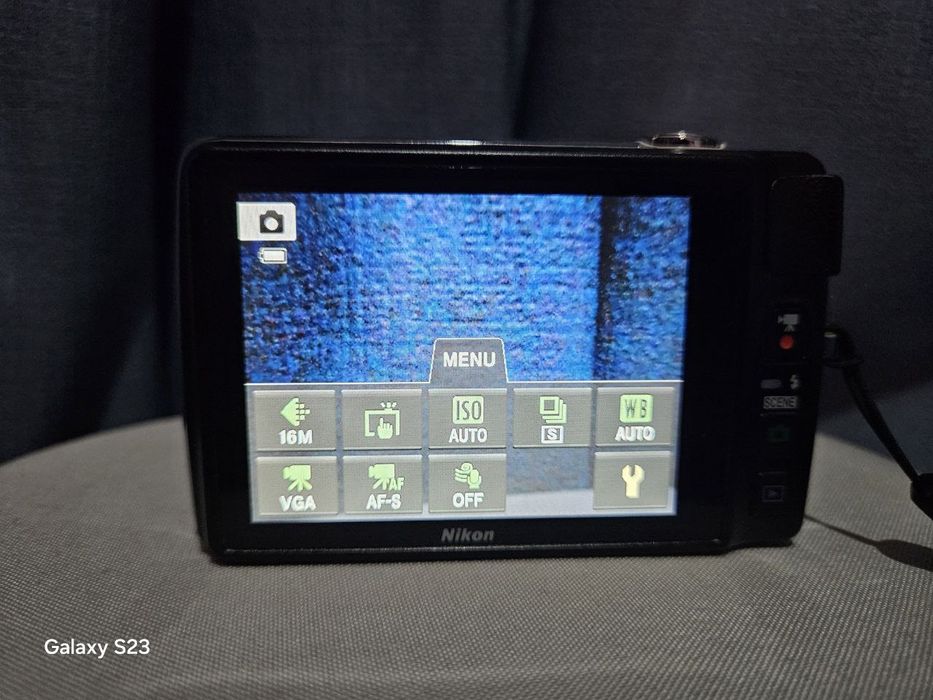 Nikon цифровой фотоаппарат