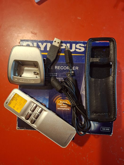 Диктофон Olympus DS-20