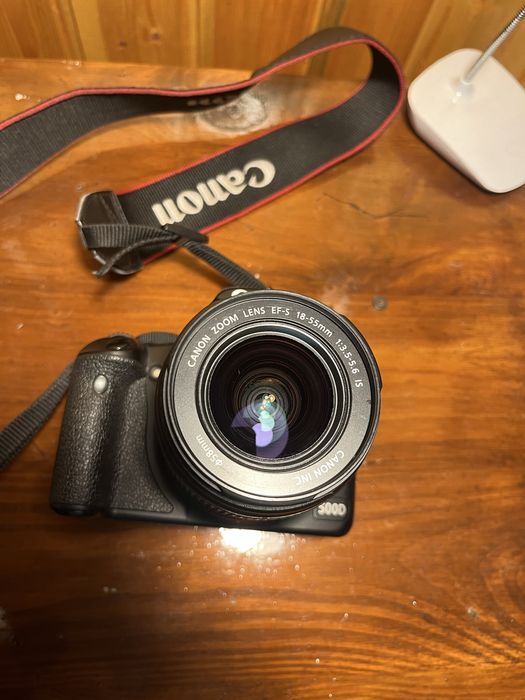 Dslr Canon eos500d + canon ef-s zoom lens