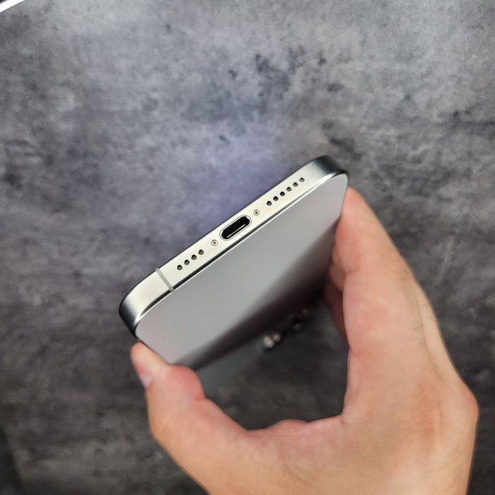 IPhone 15 Pro Max 256 GB