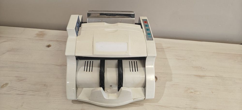 Машина за броене на банкноти