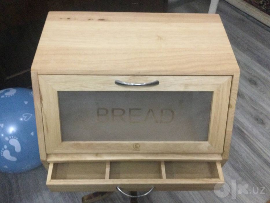 Продам хлебницу