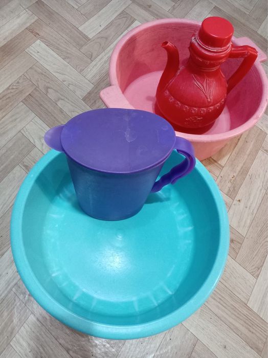 Продам тазики, кувшины