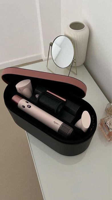 Продается новый Дайсон оригинал 1/1